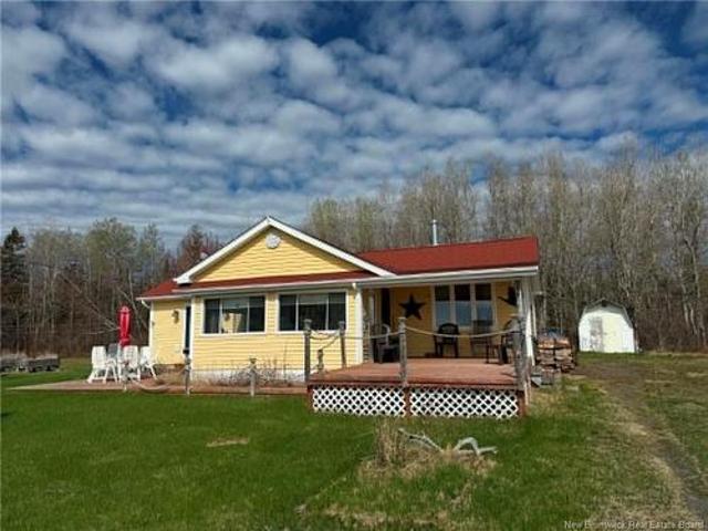 House for sale in Oak Point, New Brunswick