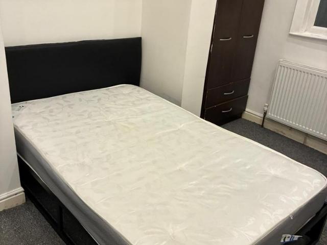 House for rent in Burley, Leeds