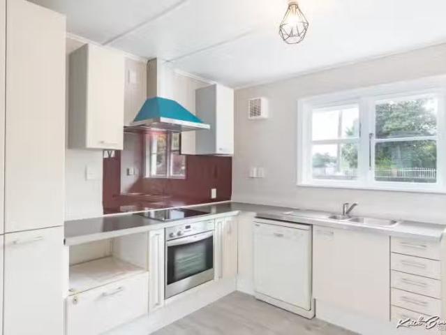 House for sale in Pauatahanui, Wellington