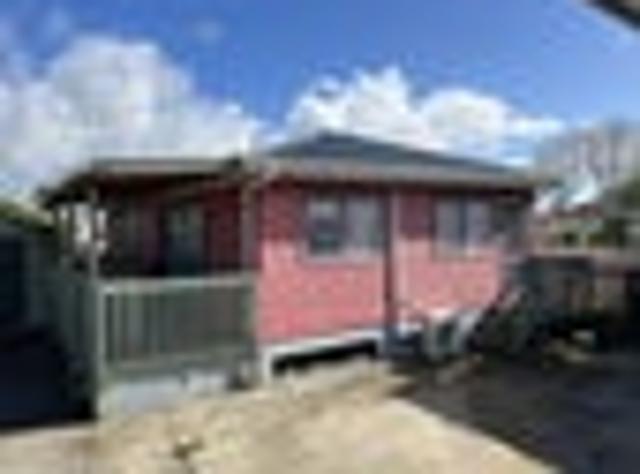 House for sale in Owhata, Oroua County