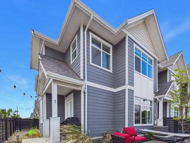 House for sale in Winfield, British Columbia