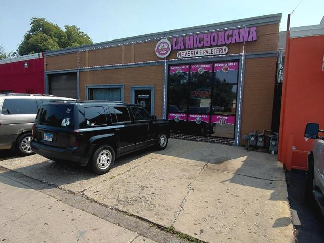 Commercial for sale in Aurora, Illinois