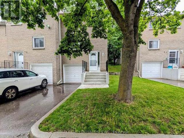 Townhouse for sale in Centreville Chicopee, Kitchener