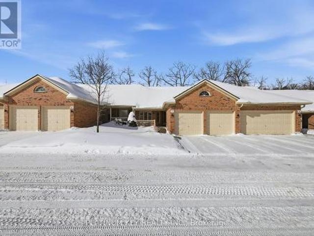 Condo for sale in Arva, Ontario