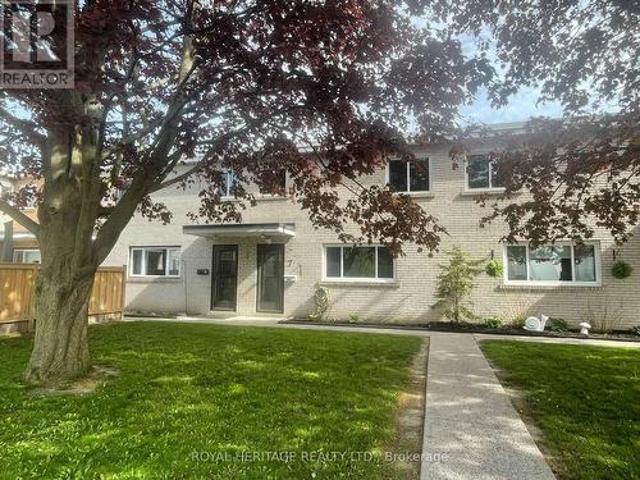 Townhouse for sale in Cobourg, Ontario