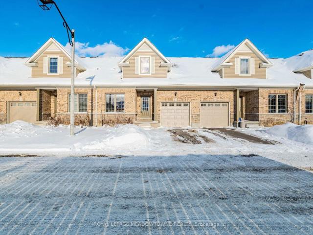 Condo for sale in Woburn, Ontario
