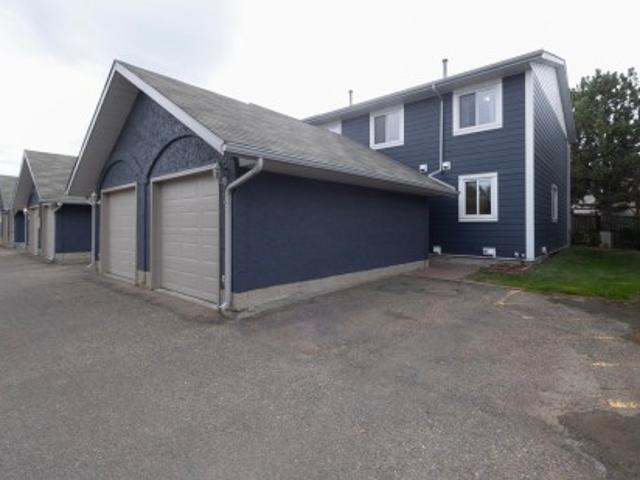 Townhouse for sale in Kirkness, Edmonton