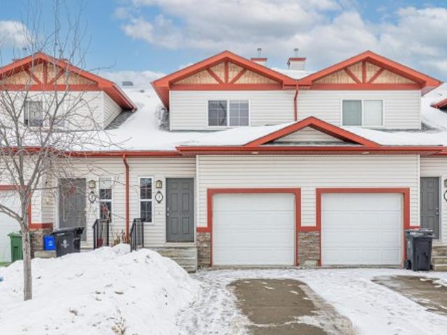 Townhouse for sale in Fort Saskatchewan, Alberta