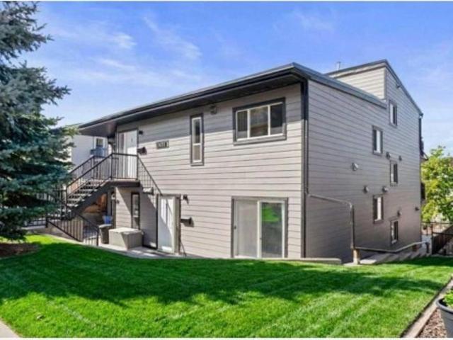 Townhouse for sale in South Calgary, Calgary