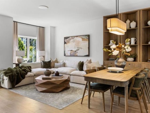 Townhouse for sale in South Surrey, Surrey