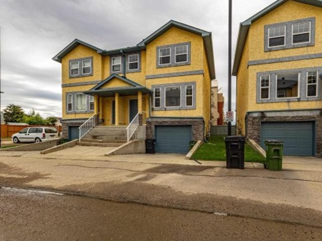 Townhouse for sale in Wedgewood, Alberta
