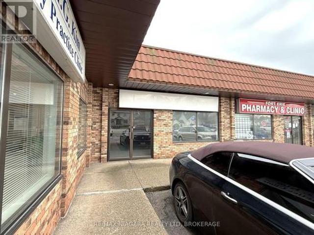 Commercial for rent in Niagara, Ontario