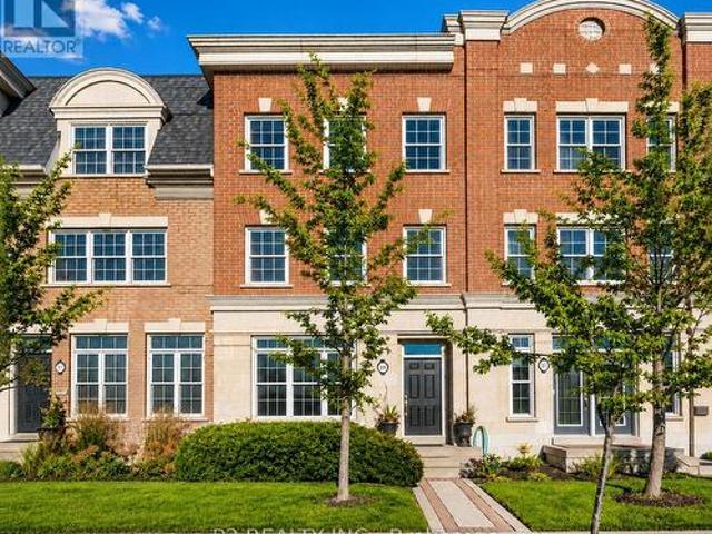 Townhouse for sale in Woburn, Ontario
