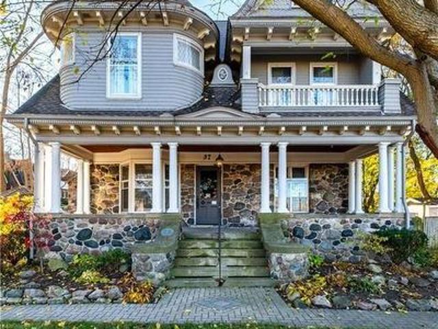 Commercial for rent in Arva, Ontario