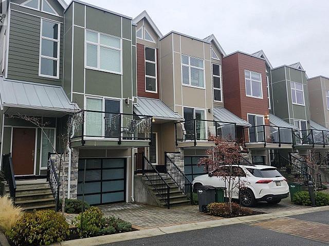 Condo for sale in Saanich, British Columbia