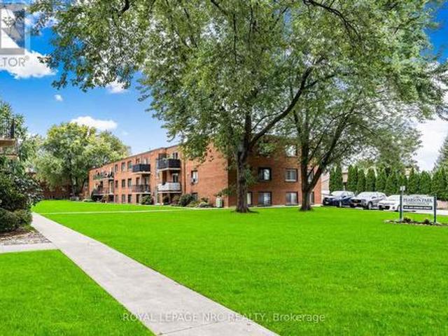 Condo for sale in Niagara, Ontario