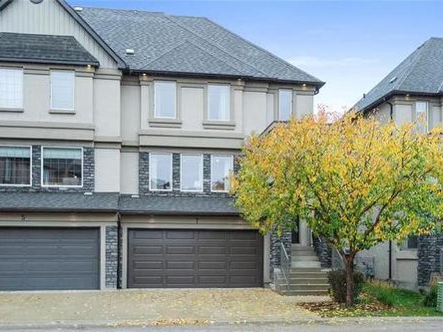 Townhouse for sale in Royalwood, Winnipeg