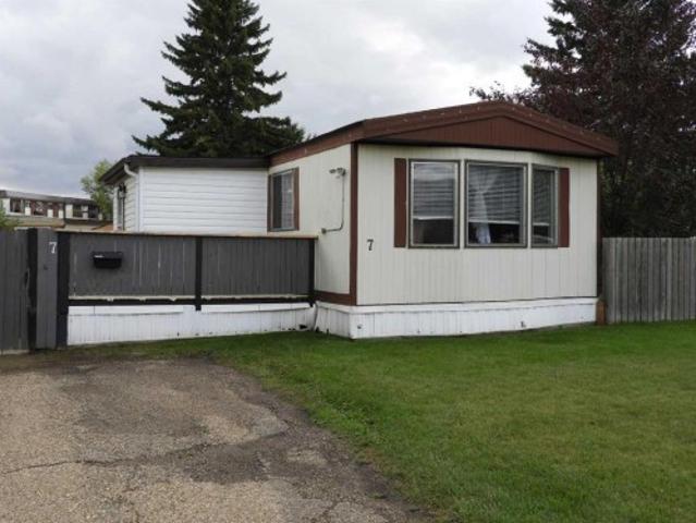 House for sale in South Hill, City of Red Deer