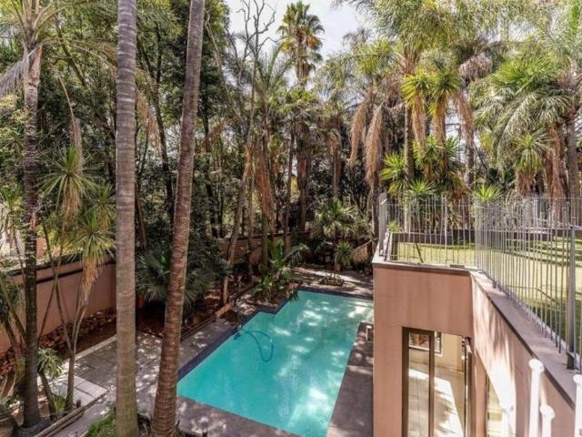 House for rent in Atholl Gardens, Johannesburg