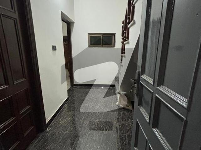 House for sale in Faisalabad, Islamabad Capital Territory