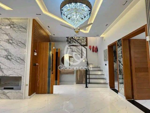 House for sale in Johar Town, Islamabad Capital Territory