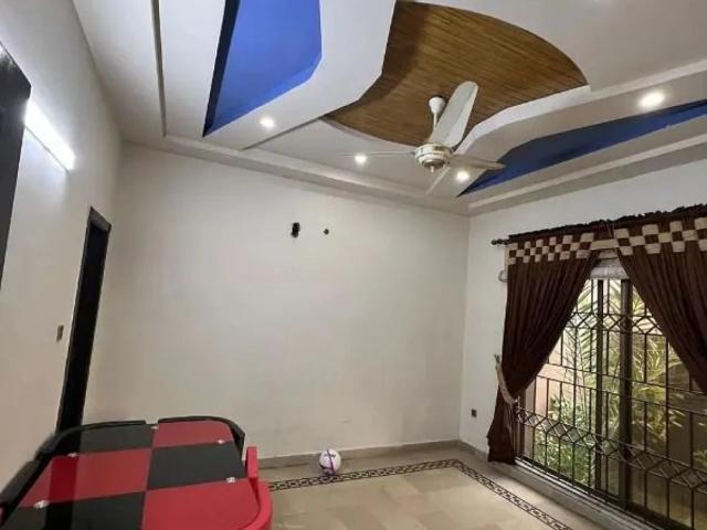 House for sale in Faisalabad, Islamabad Capital Territory