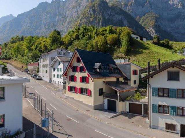 Einfamilienhaus kaufen in Glarus