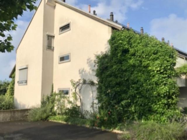 Reihenfamilienhaus kaufen in Etoy, Waadt