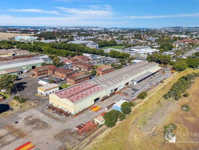 Warehouse for rent in Ambergate, New South Wales