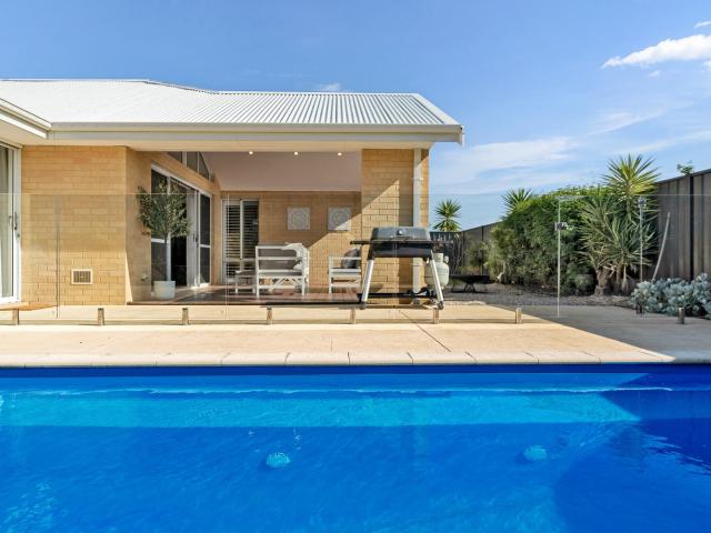 House for rent in Booragoon, Western Australia