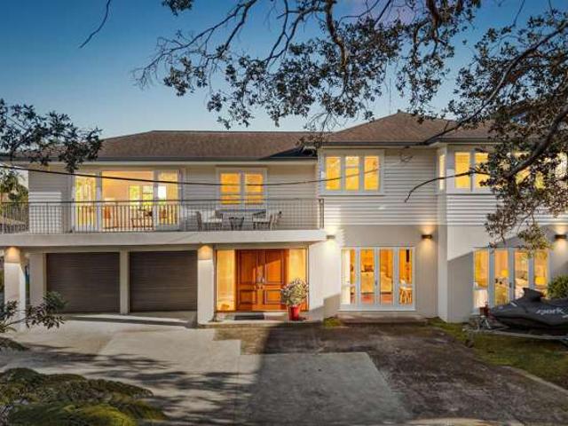 House for sale in Milford, Oroua County