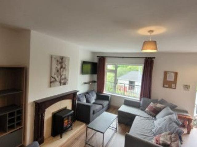 Room to rent in Gaillimh, Connacht
