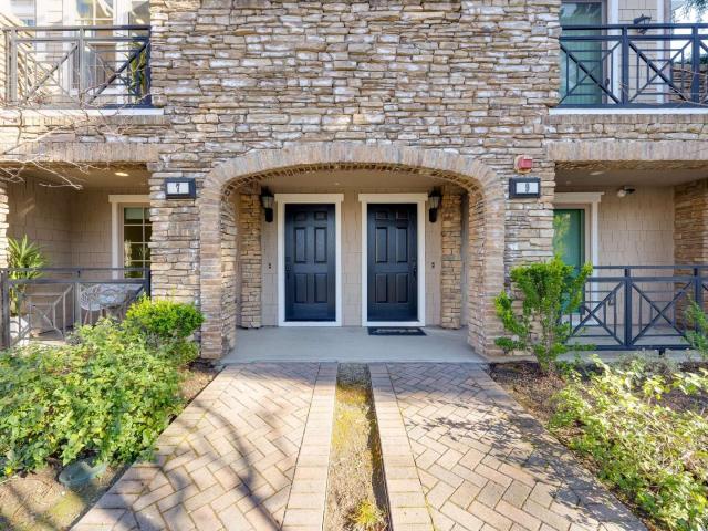 Townhouse for sale in San Mateo, California