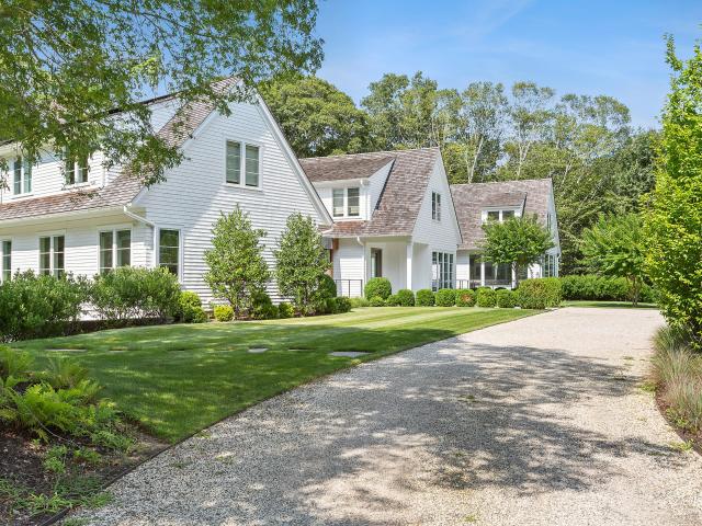 House for sale in Wainscott, New York