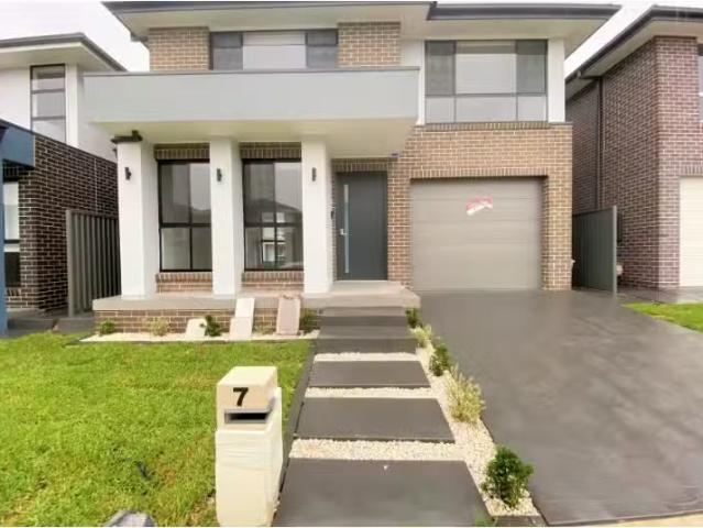 House for rent in Elara, Sydney
