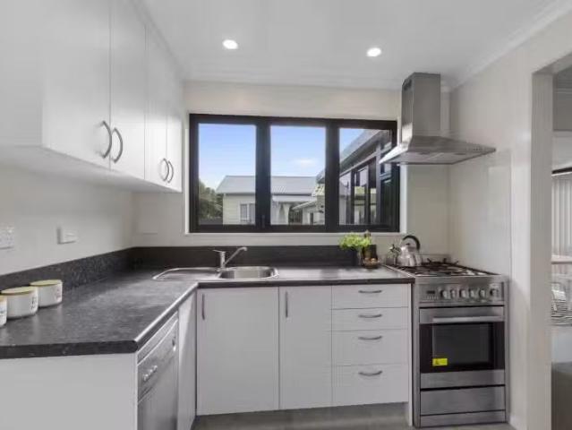 House for sale in Days Bay, Wellington
