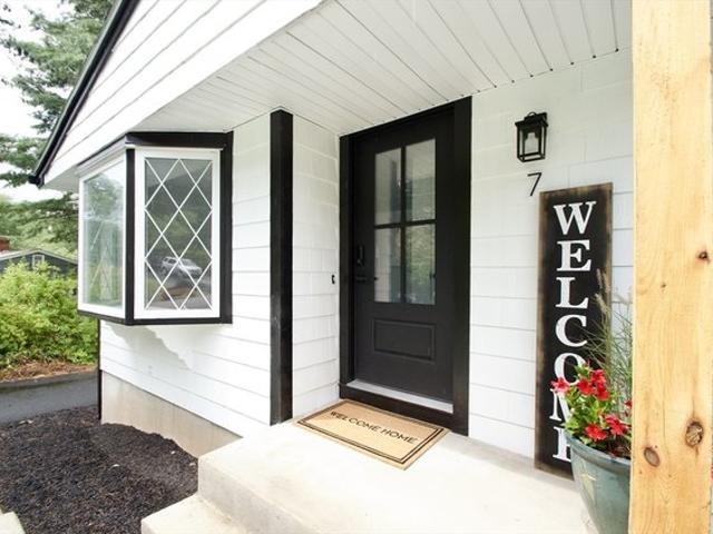 House for sale in Kingston, Massachusetts
