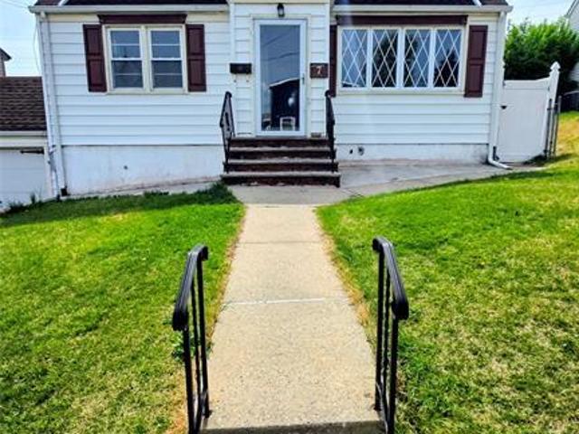 House for sale in North Arlington, New Jersey