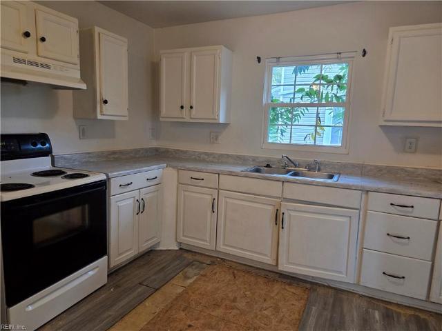 House for sale in Craddock Historic District, Portsmouth