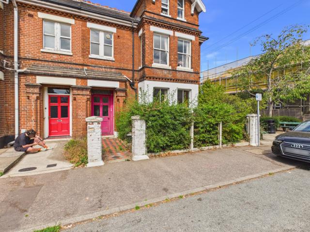 House for rent in Heigham Grove, East Bank