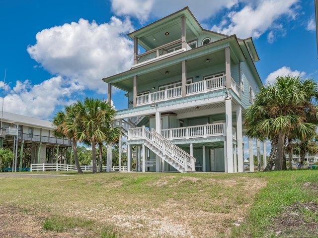 House for sale in Crawfordville, Florida
