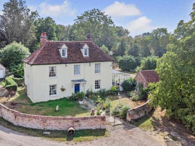 Farm for sale in Howe Green, Chelmsford