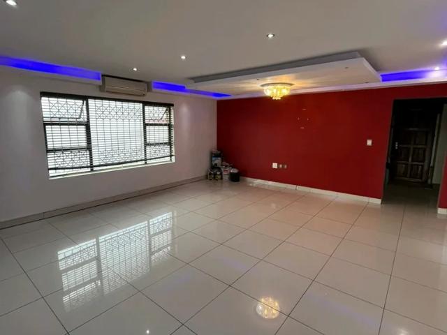 House for sale in Seaview, Kwazulu-natal