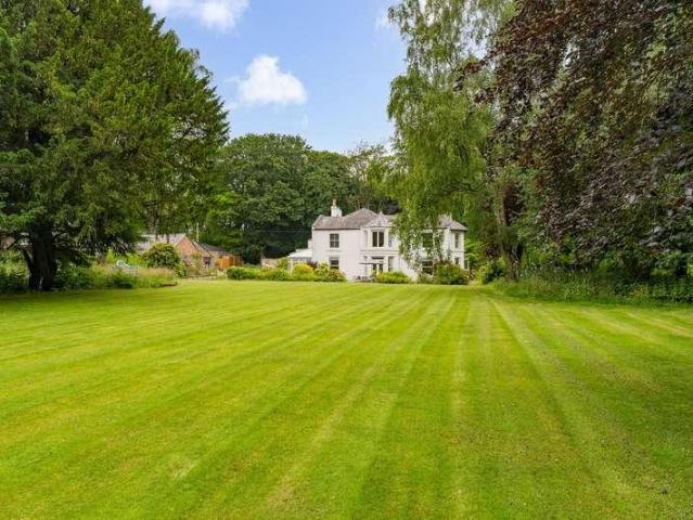 House for sale in Prescot, Stockbridge Village