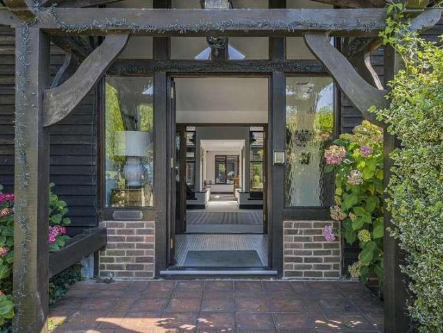 House for sale in Four Elms, The Butts