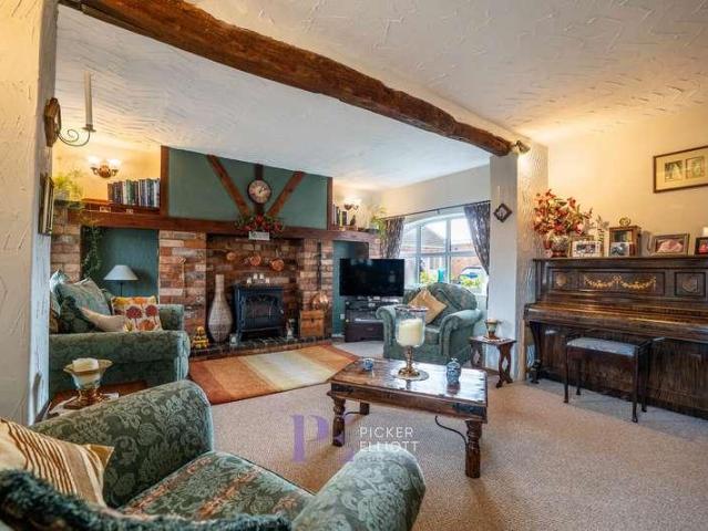 House for sale in Sutton Cheney, Barton