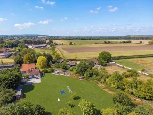 House for sale in Ivinghoe