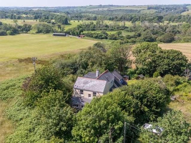 House for sale in Penally