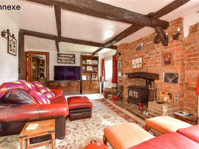 House for sale in Stelling Minnis, Folkestone and Hythe