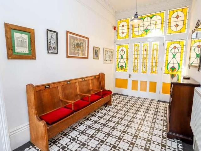 House for sale in Clevedon, North Somerset